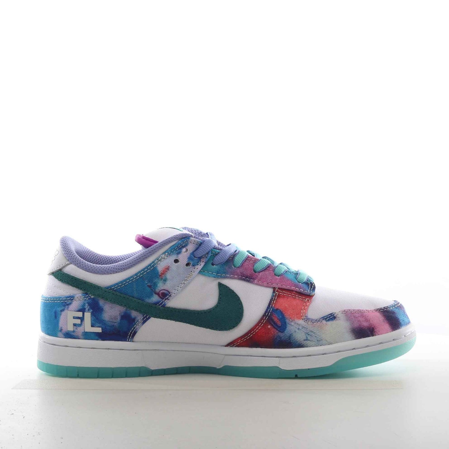 Nike SB Dunk Low Futura Laboratories