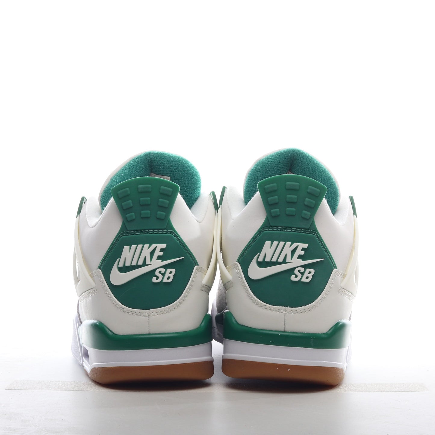 Nike SB x Jordan 4 Retro Pine Green