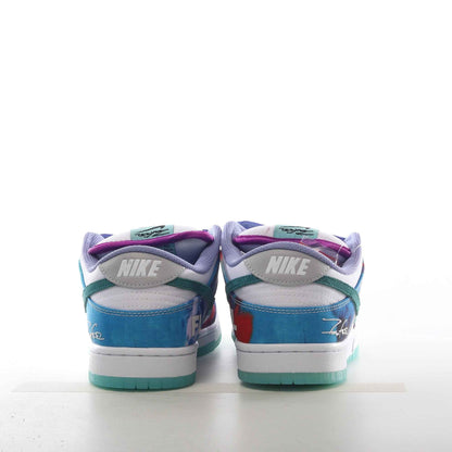 Nike SB Dunk Low Futura Laboratories