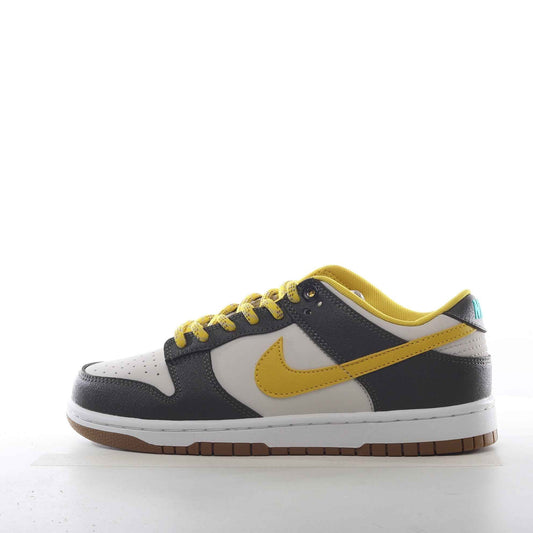 Nike SB Dunk Low