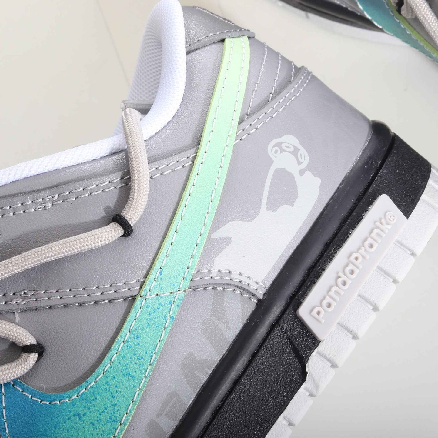 Nike SB Dunk Low