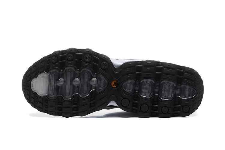 Nike Air Max DN8
